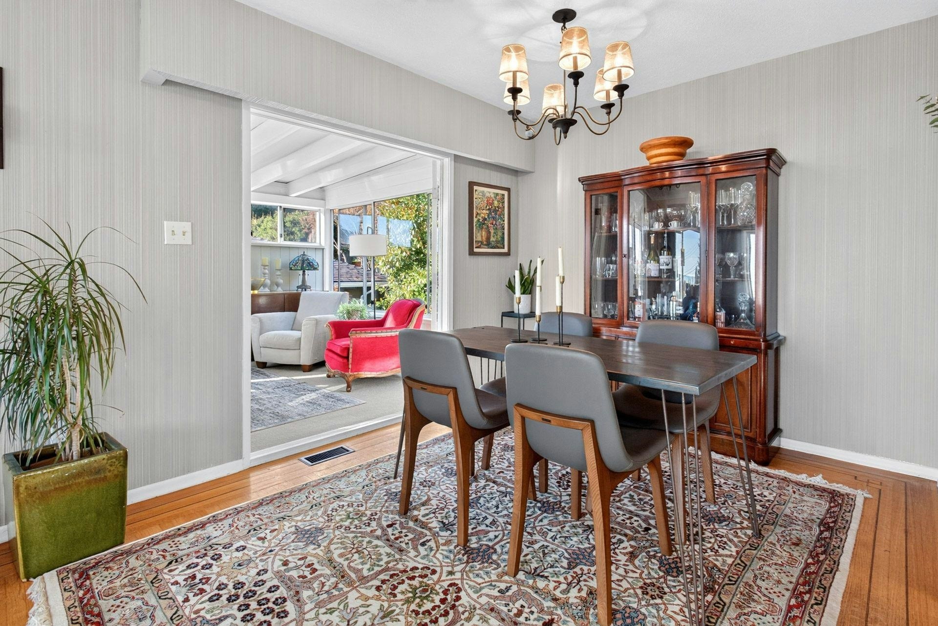 674 Blueridge Avenue, North Vancouver, BC, V7R 2J3 - 7