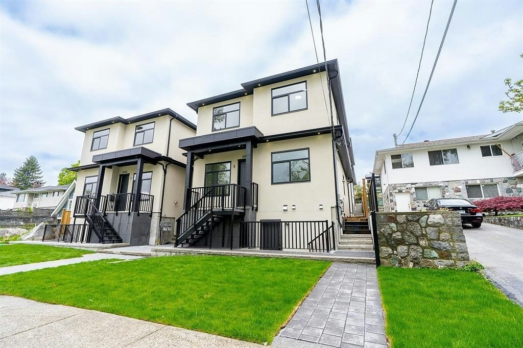 1-5953 Winch Street, Burnaby, BC, V5B 2L1