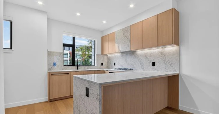 185-5433 Oak Street, Vancouver, BC, V6M 0G4 - 7