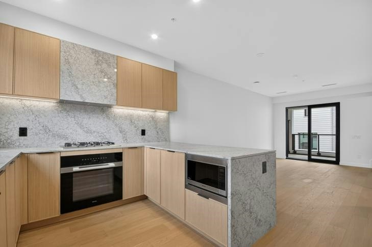 185-5433 Oak Street, Vancouver, BC, V6M 0G4 - 8