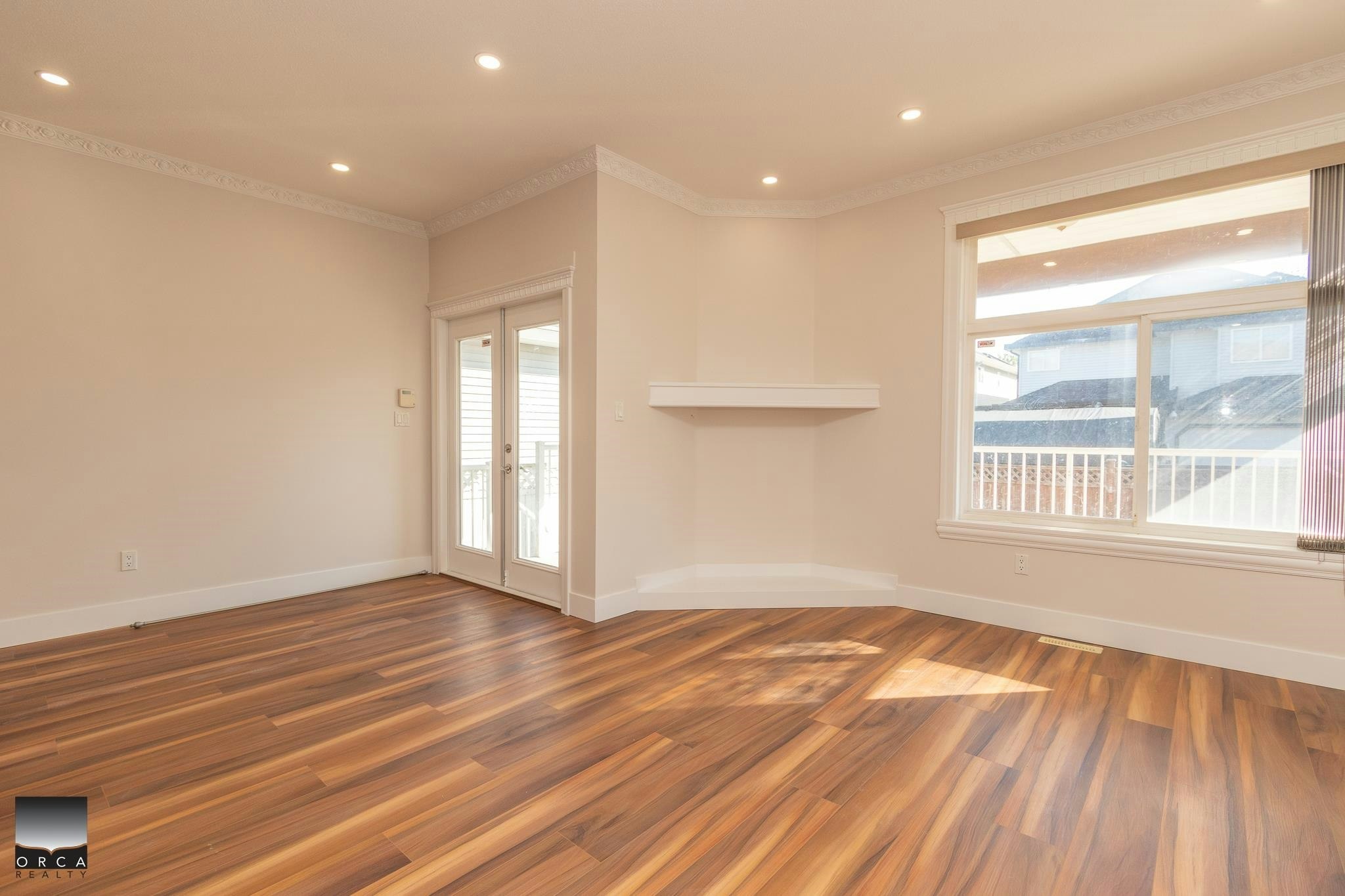19130 69a Avenue, Surrey, BC, V4N 0A5 5