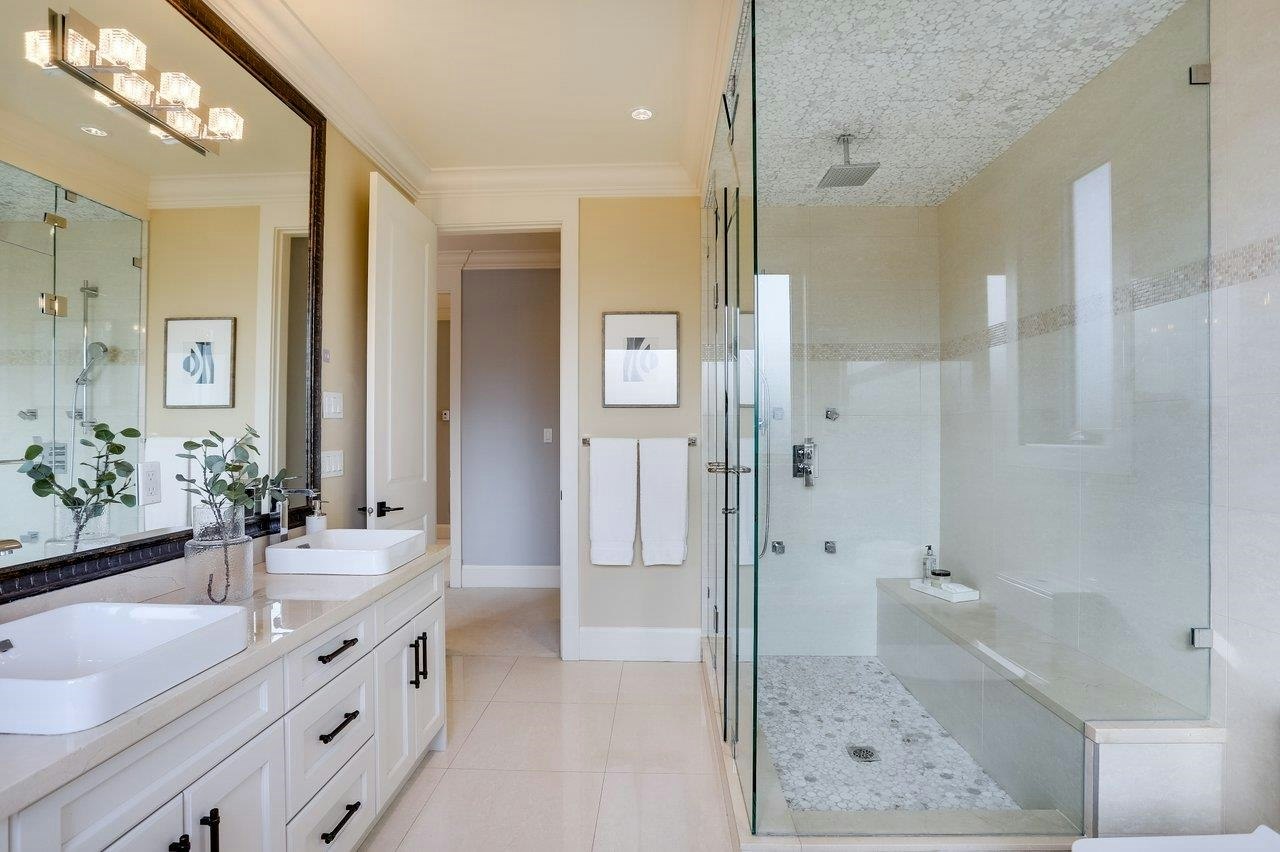 3760 W 17th Avenue, Vancouver, BC, V6S 1A2 - 18