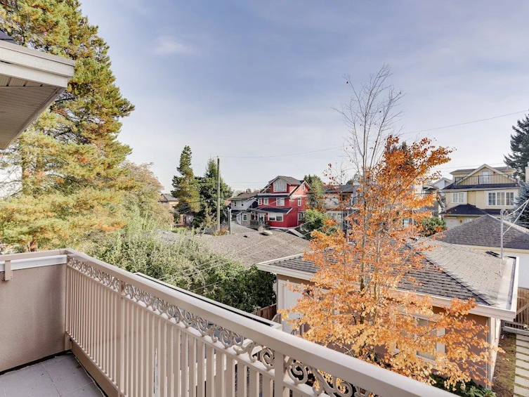3760 W 17th Avenue, Vancouver, BC, V6S 1A2 - 28
