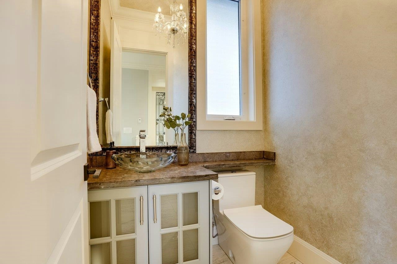 3760 W 17th Avenue, Vancouver, BC, V6S 1A2 - 25