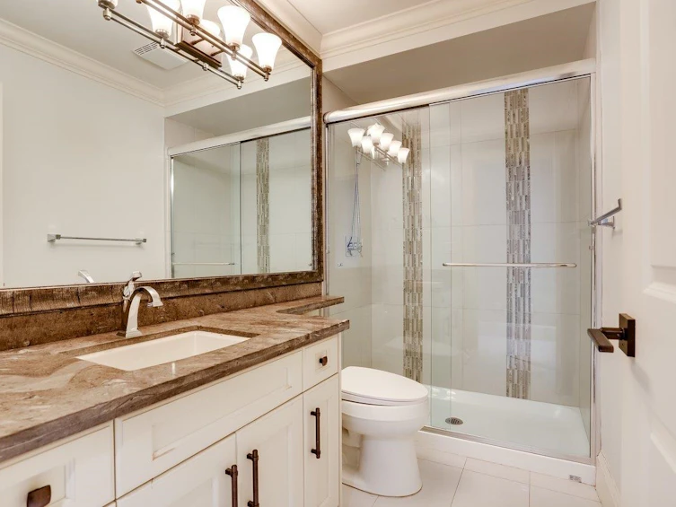 3760 W 17th Avenue, Vancouver, BC, V6S 1A2 - 26