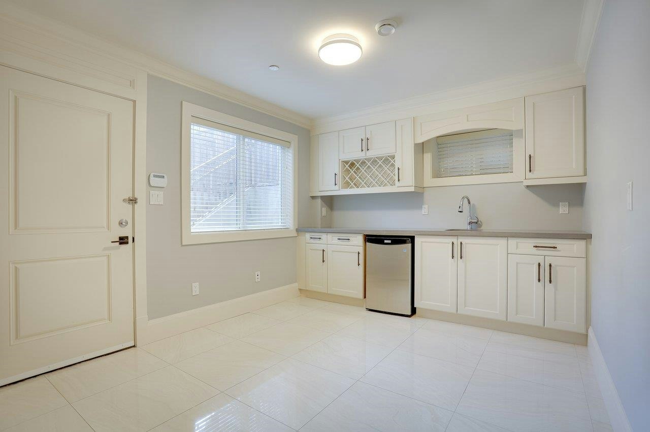 3760 W 17th Avenue, Vancouver, BC, V6S 1A2 - 30