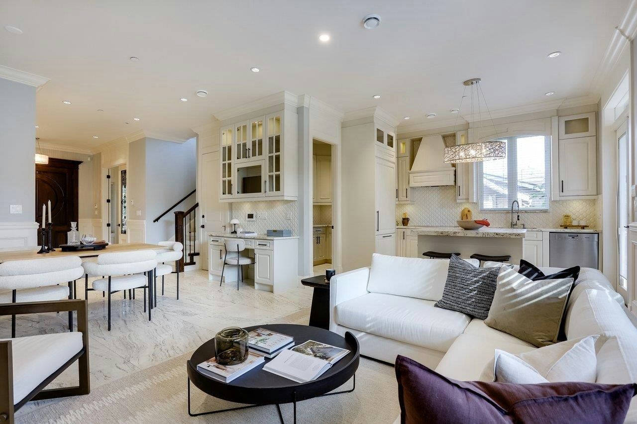 3760 W 17th Avenue, Vancouver, BC, V6S 1A2 - 10