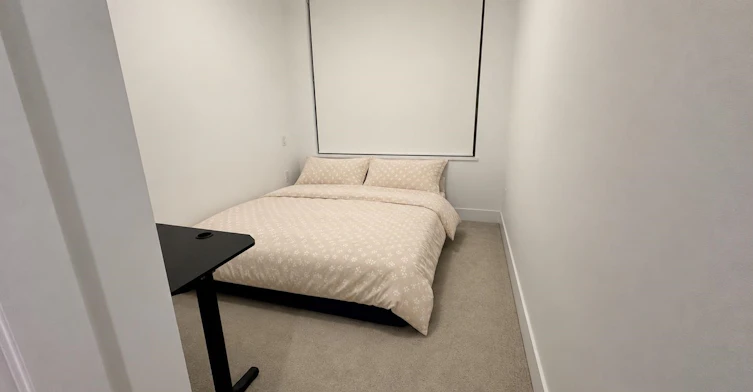 5xx-8750 University Crescent, Burnaby, BC, V5A 0G9 - 3