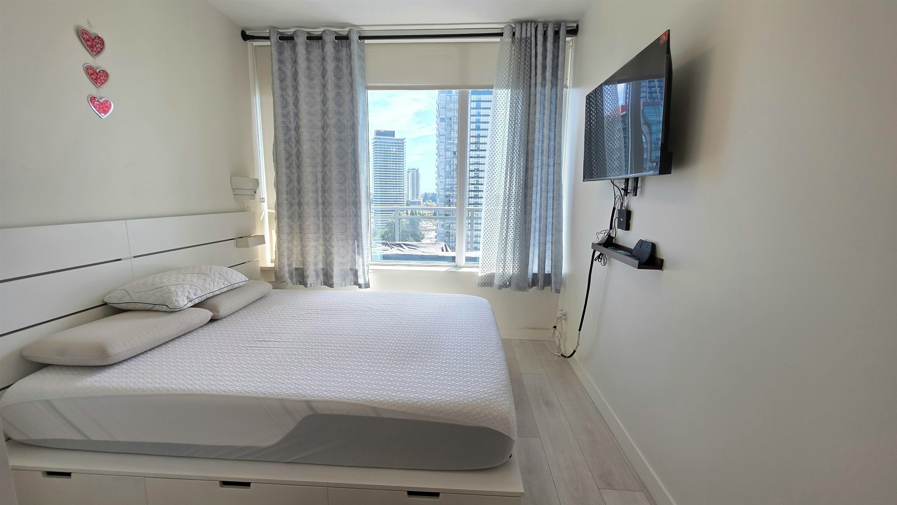 1403-13318 104 Avenue, Surrey, BC, V3T 0R2 - 25