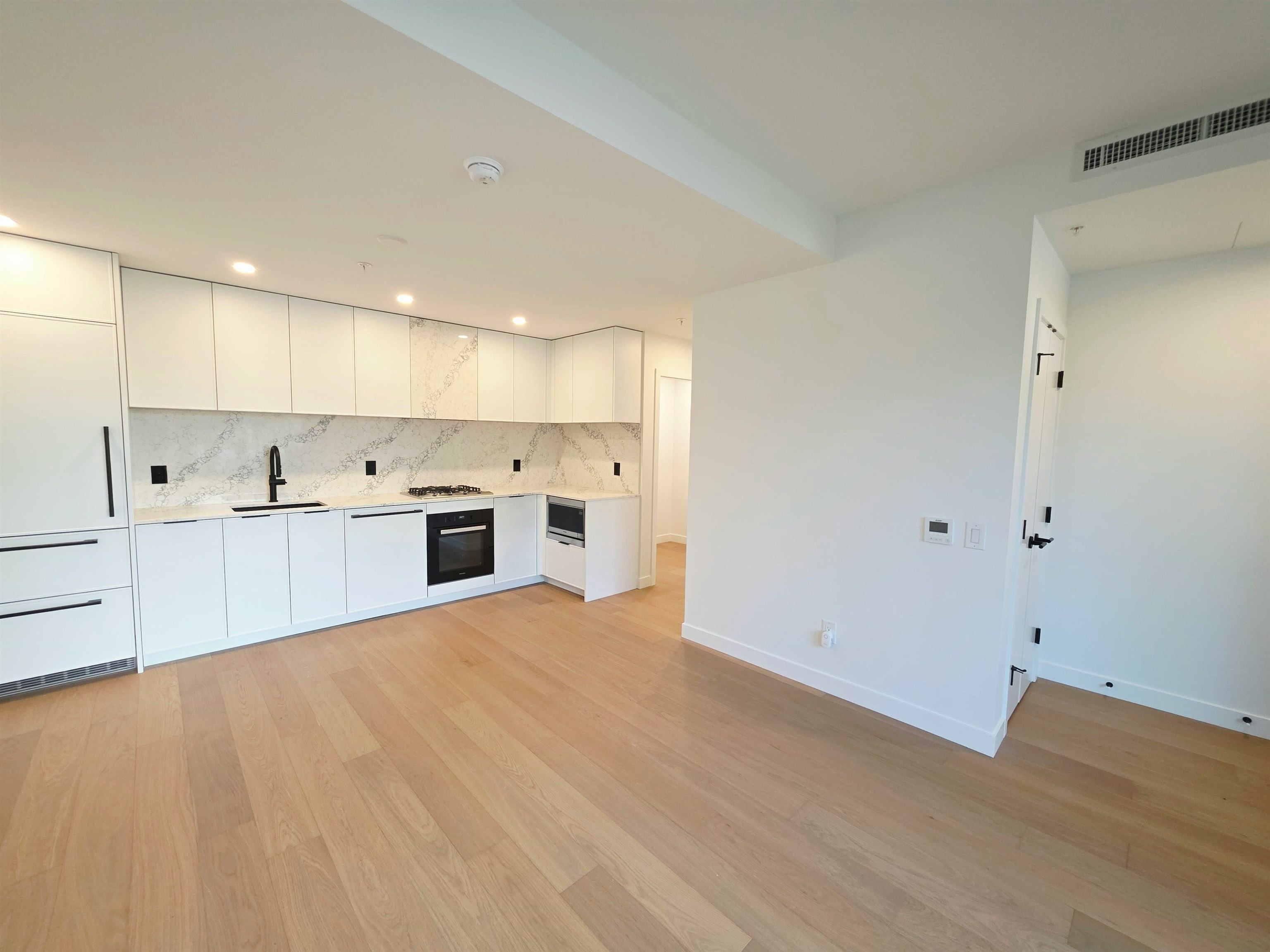 189-5433 Oak Street, Vancouver, BC, V6M 0G4 - 4