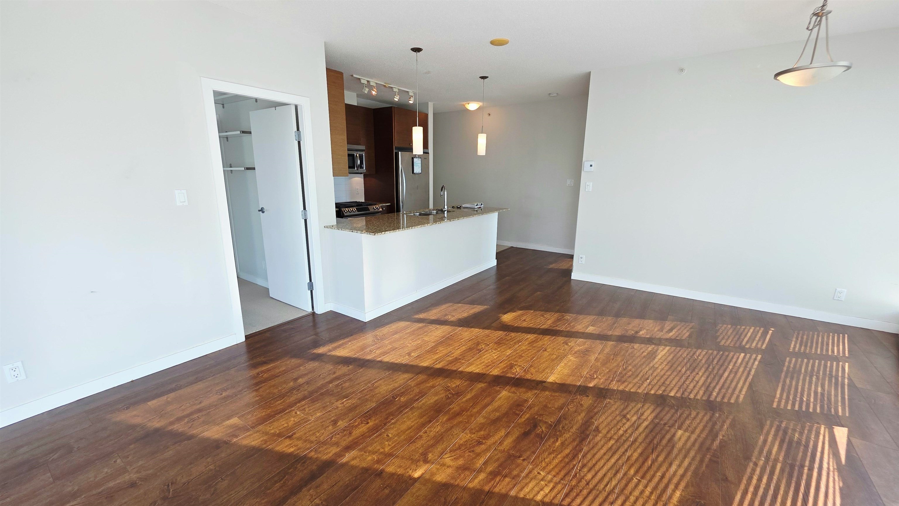 906-7360 Elmbridge Way, Richmond, BC, V6Y 4C5 - 23
