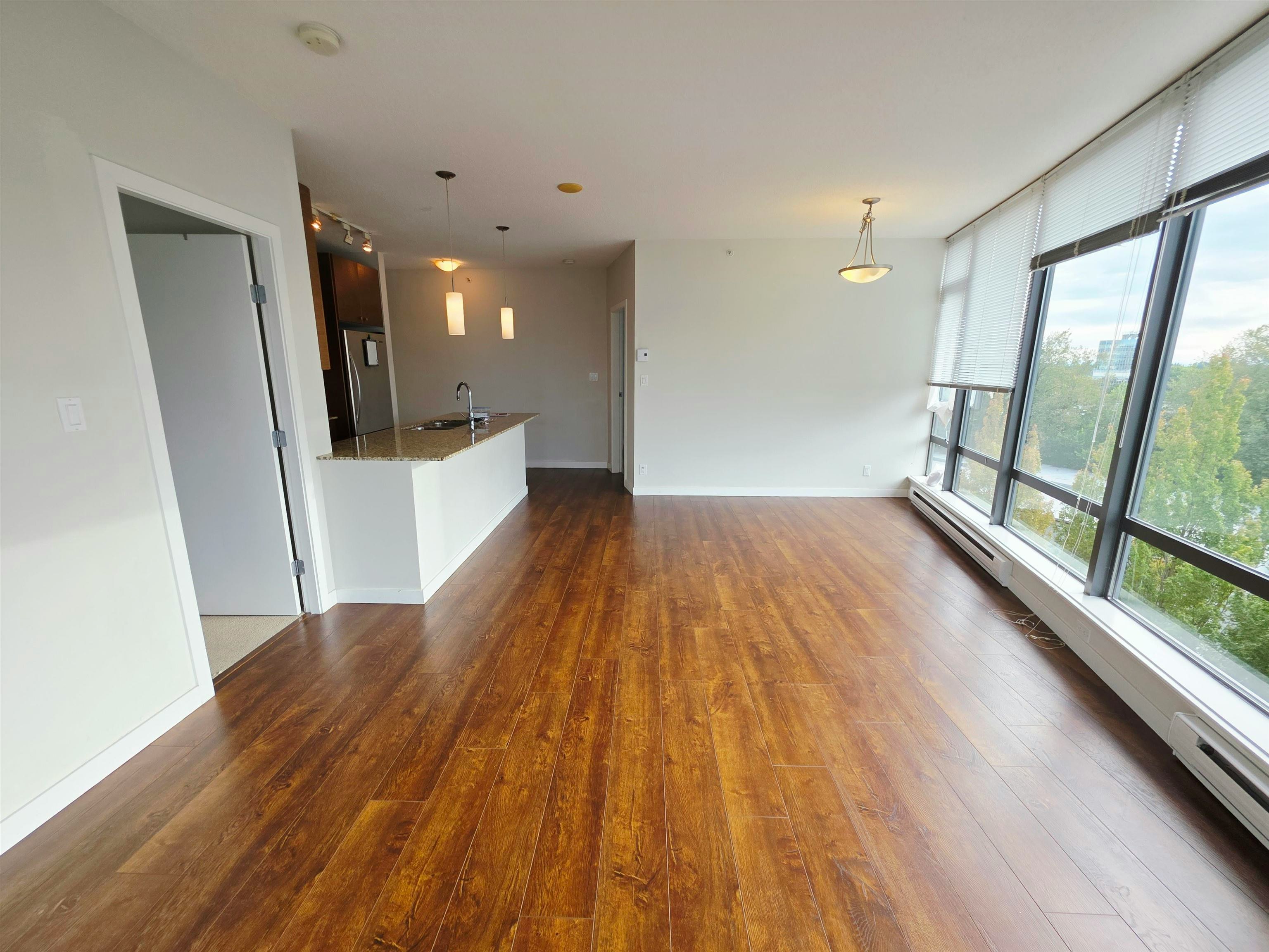906-7360 Elmbridge Way, Richmond, BC, V6Y 4C5 - 9