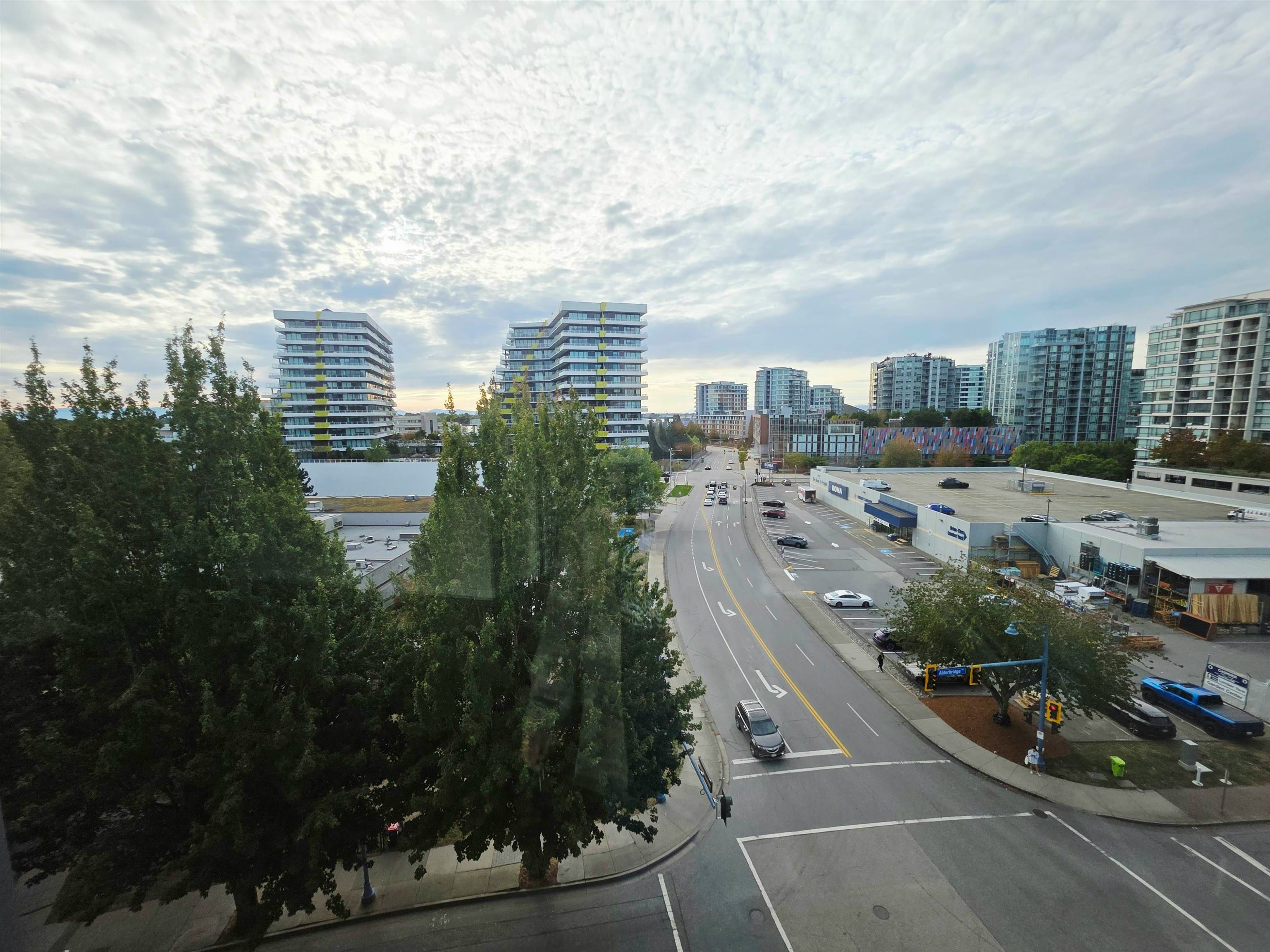 906-7360 Elmbridge Way, Richmond, BC, V6Y 4C5 - 18
