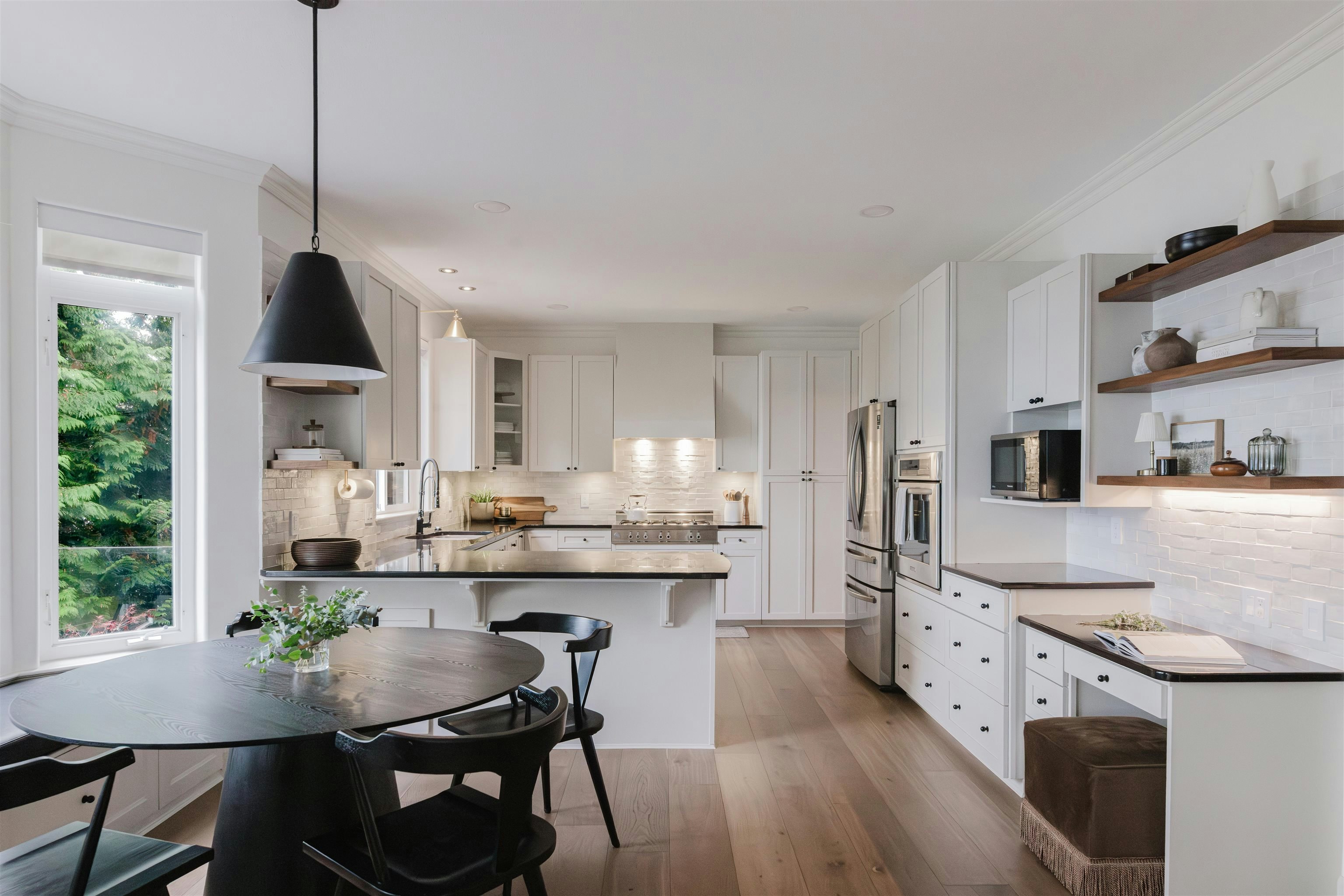 1454 Smith Road, Gibsons, BC, V0N 1V6 - 5