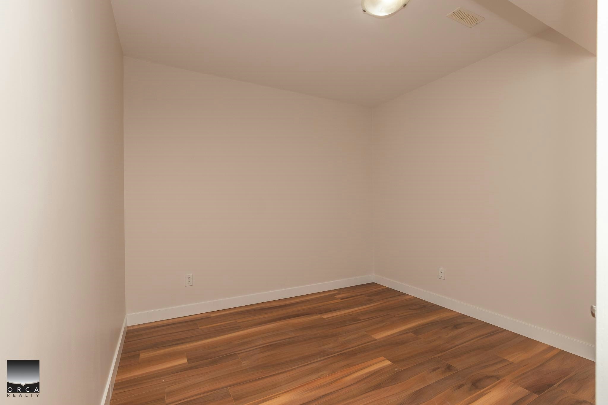 upper level-19130 69a Avenue, Surrey, BC, V4N 0A5 - 23