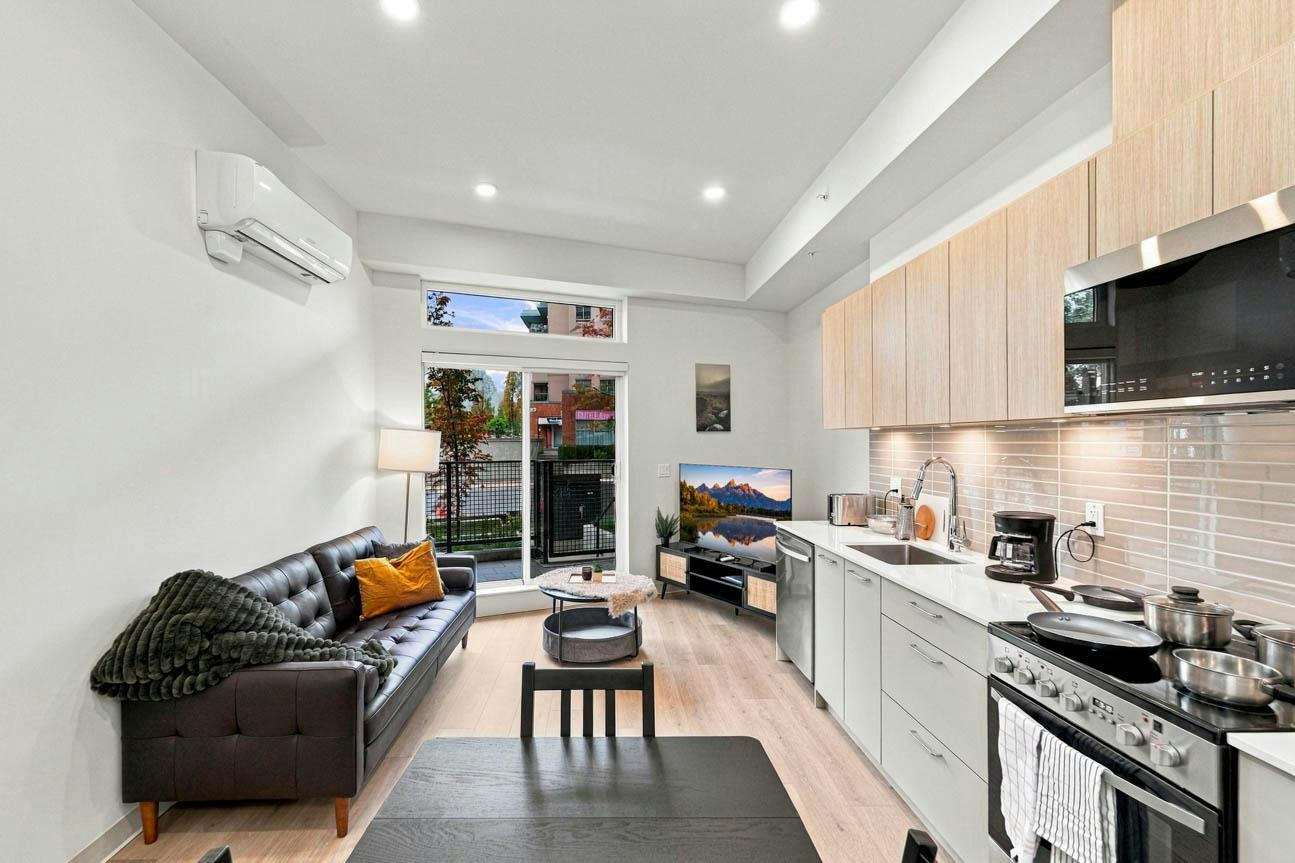111-1529 Oxford Street, North Vancouver, BC, V7J 0G2