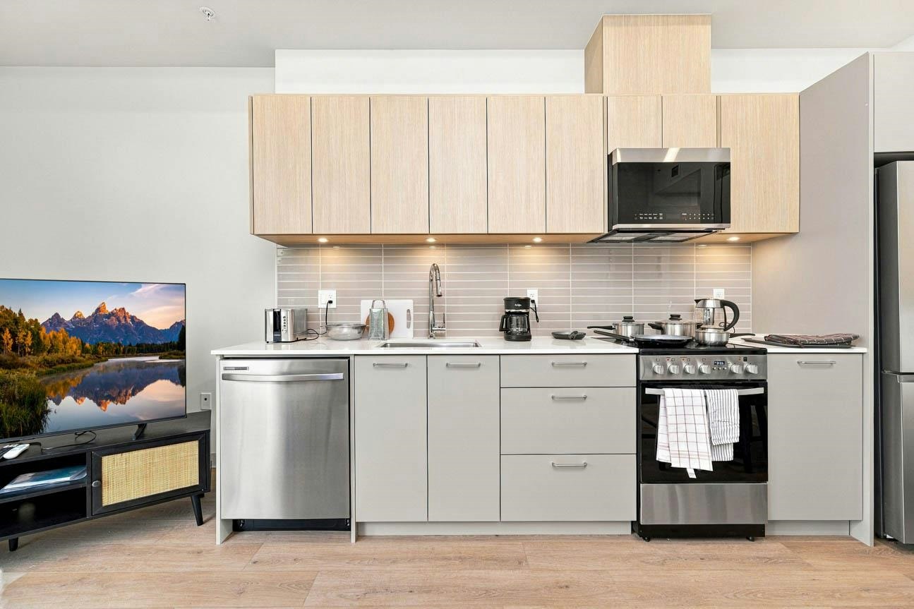 111-1529 Oxford Street, North Vancouver, BC, V7J 0G2 - 14