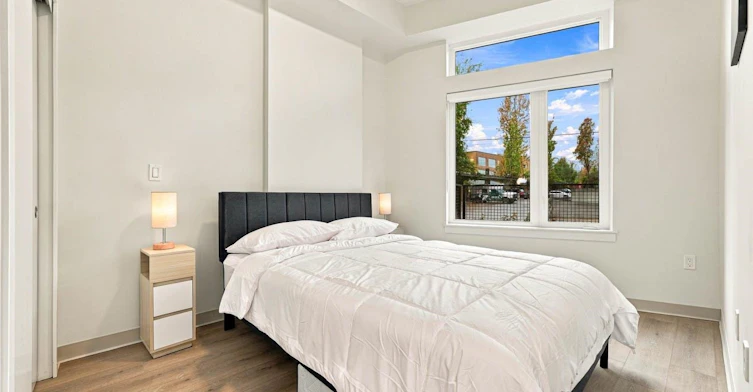 111-1529 Oxford Street, North Vancouver, BC, V7J 0G2 - 3