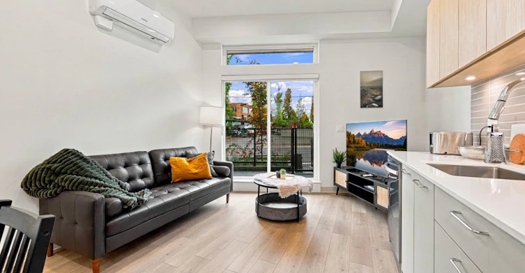 111-1529 Oxford Street, North Vancouver, BC, V7J 0G2 - 12