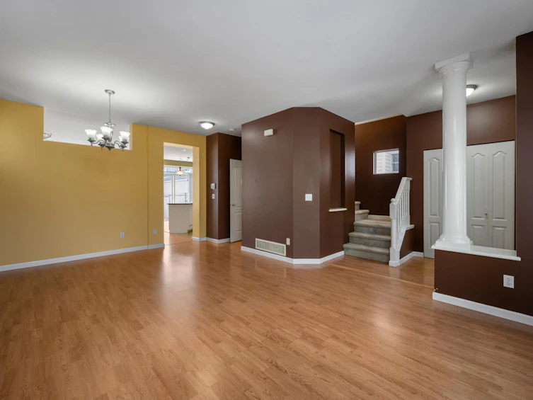 8692 207 Street, Langley, BC, V1M 3X4 - 9