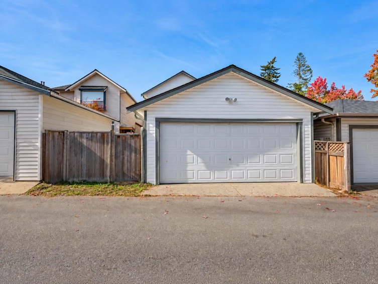 8692 207 Street, Langley, BC, V1M 3X4 - 38