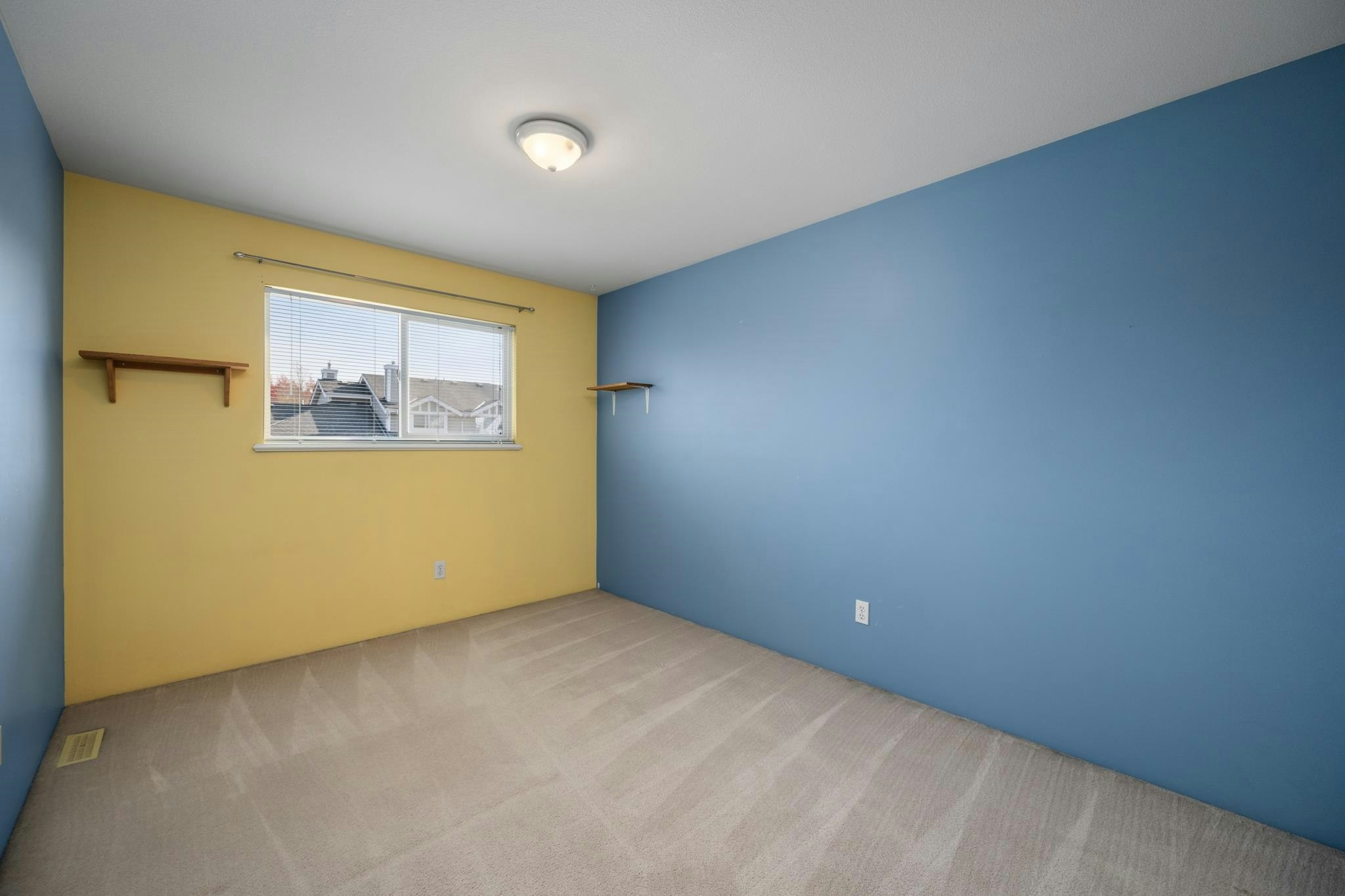 8692 207 Street, Langley, BC, V1M 3X4 - 28