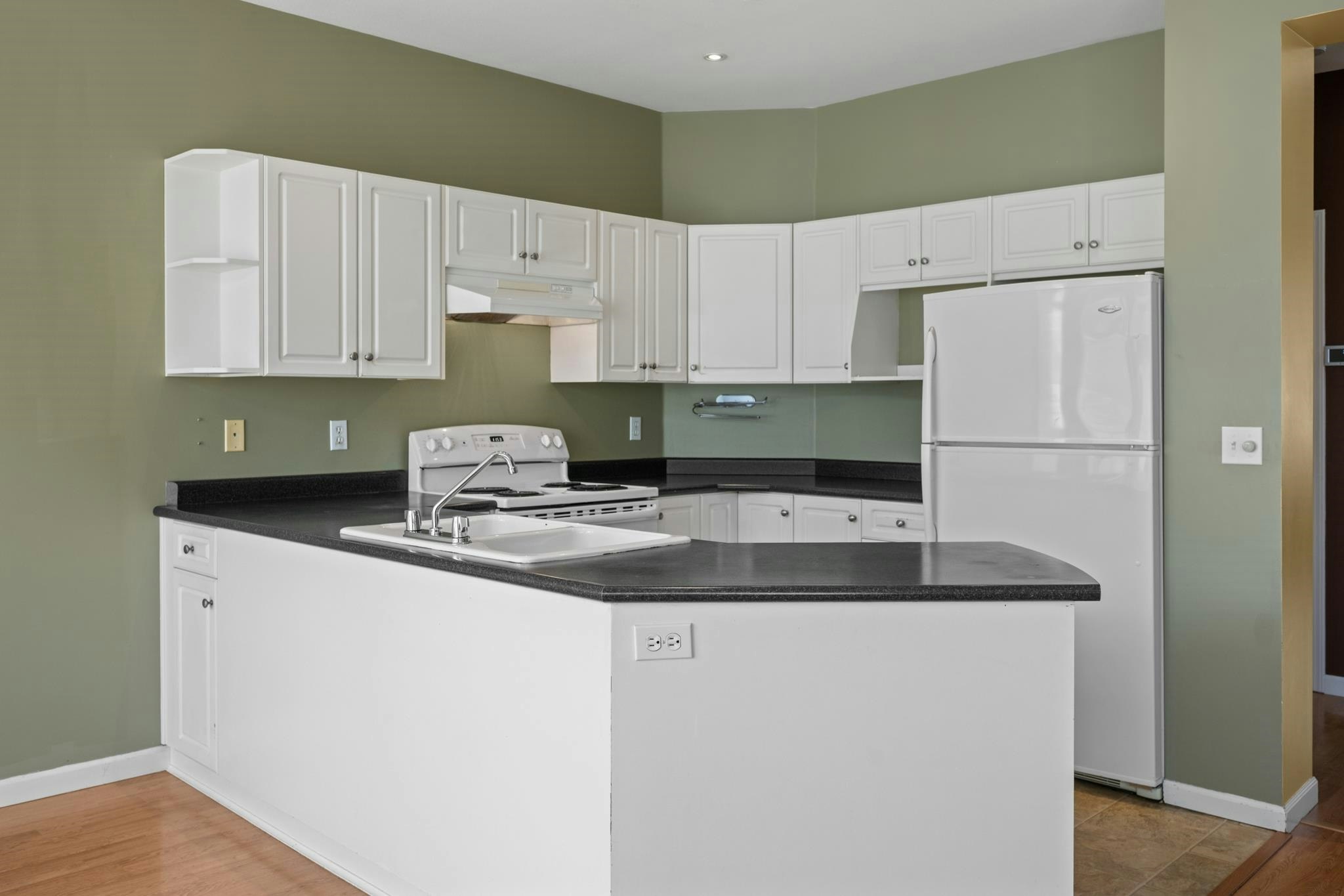 8692 207 Street, Langley, BC, V1M 3X4 - 14
