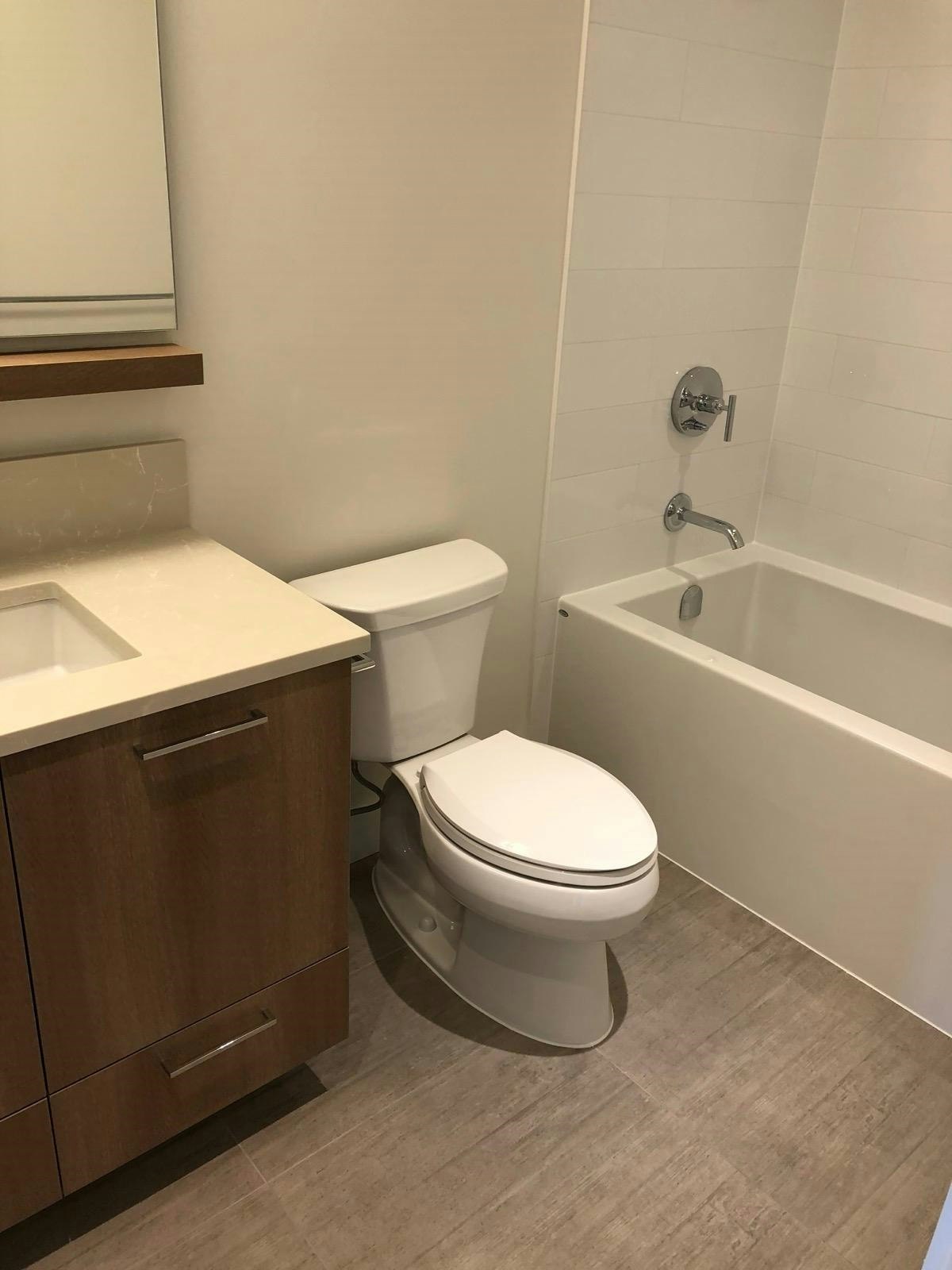 1807-258 Nelson Court, New Westminster, BC, V3L 0J9 - 11