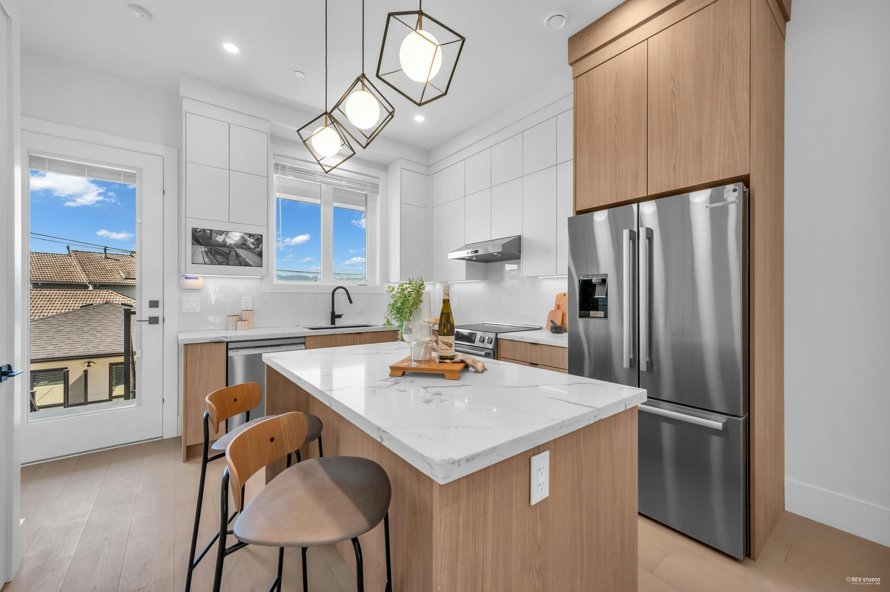 3417 Seaforth Drive, Vancouver, BC, V5M 4C6 - 6