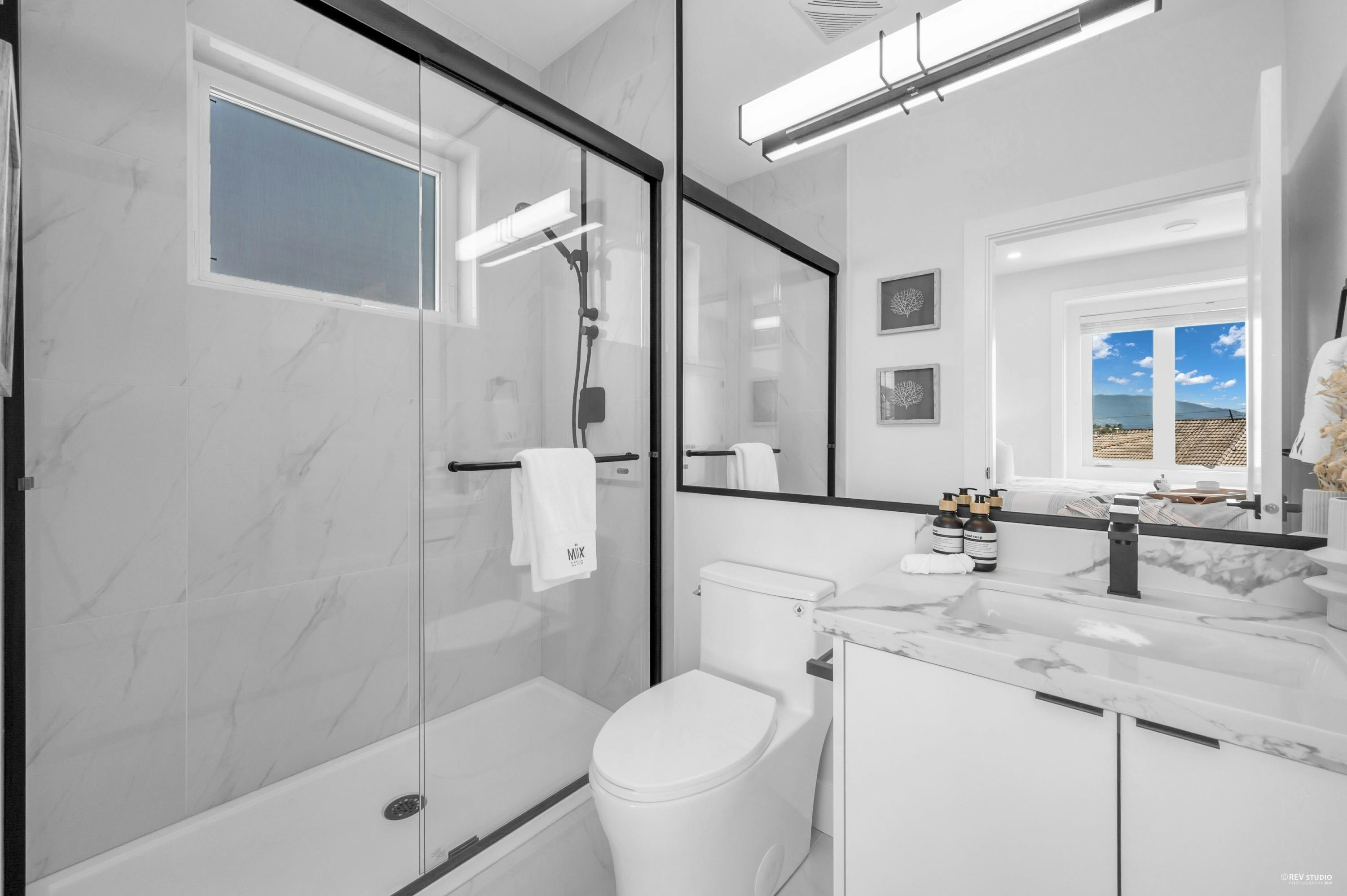 3417 Seaforth Drive, Vancouver, BC, V5M 4C6 - 13