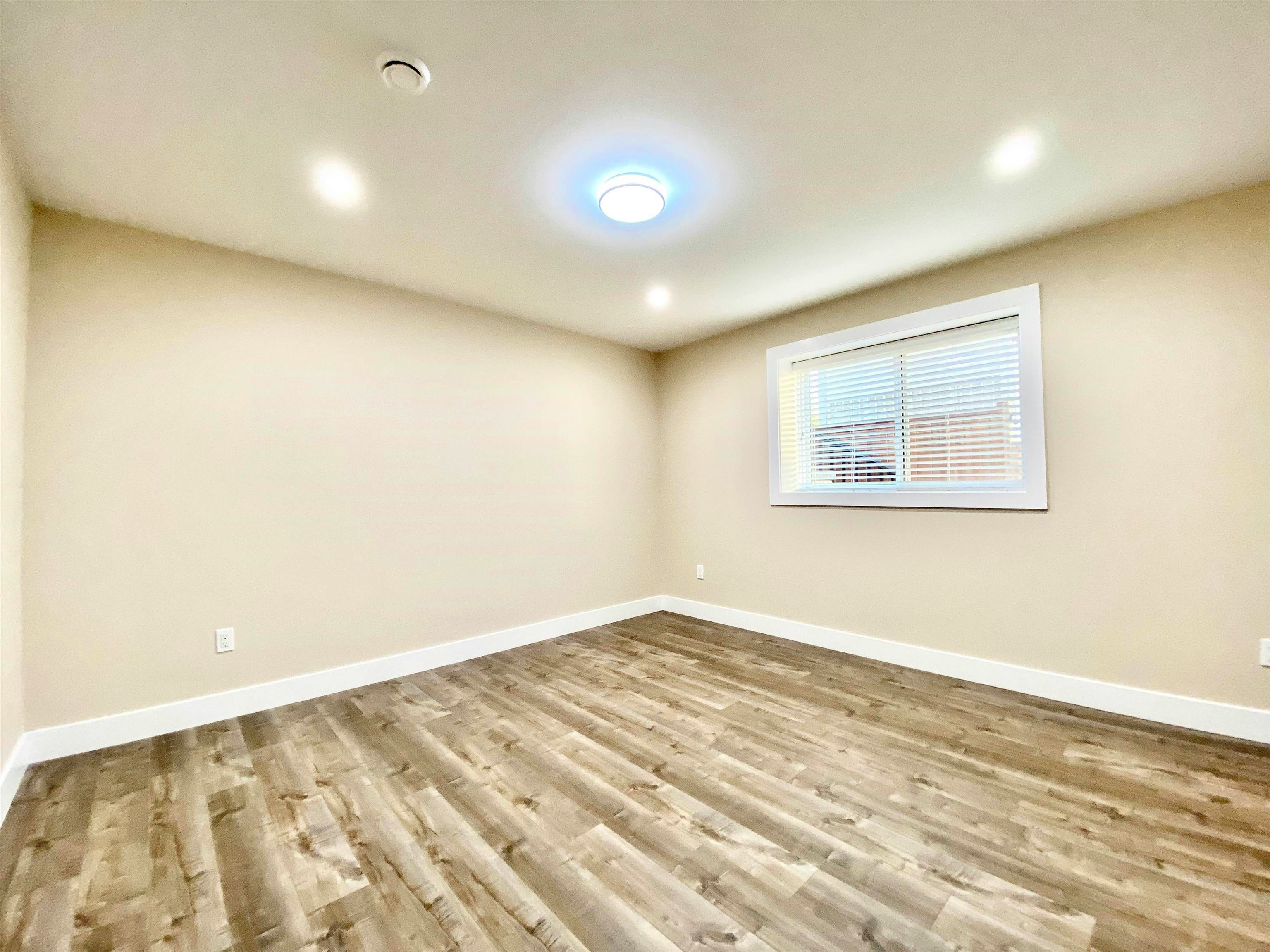 Basement-17XX Howard Avenue, Burnaby, BC, V5B 3S4 5