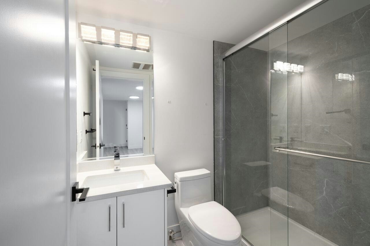 Lower Suite-7137 204a Street, Langley, BC, V2Y 3S7 - 18