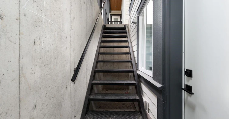 Lower Suite-7137 204a Street, Langley, BC, V2Y 3S7 - 2
