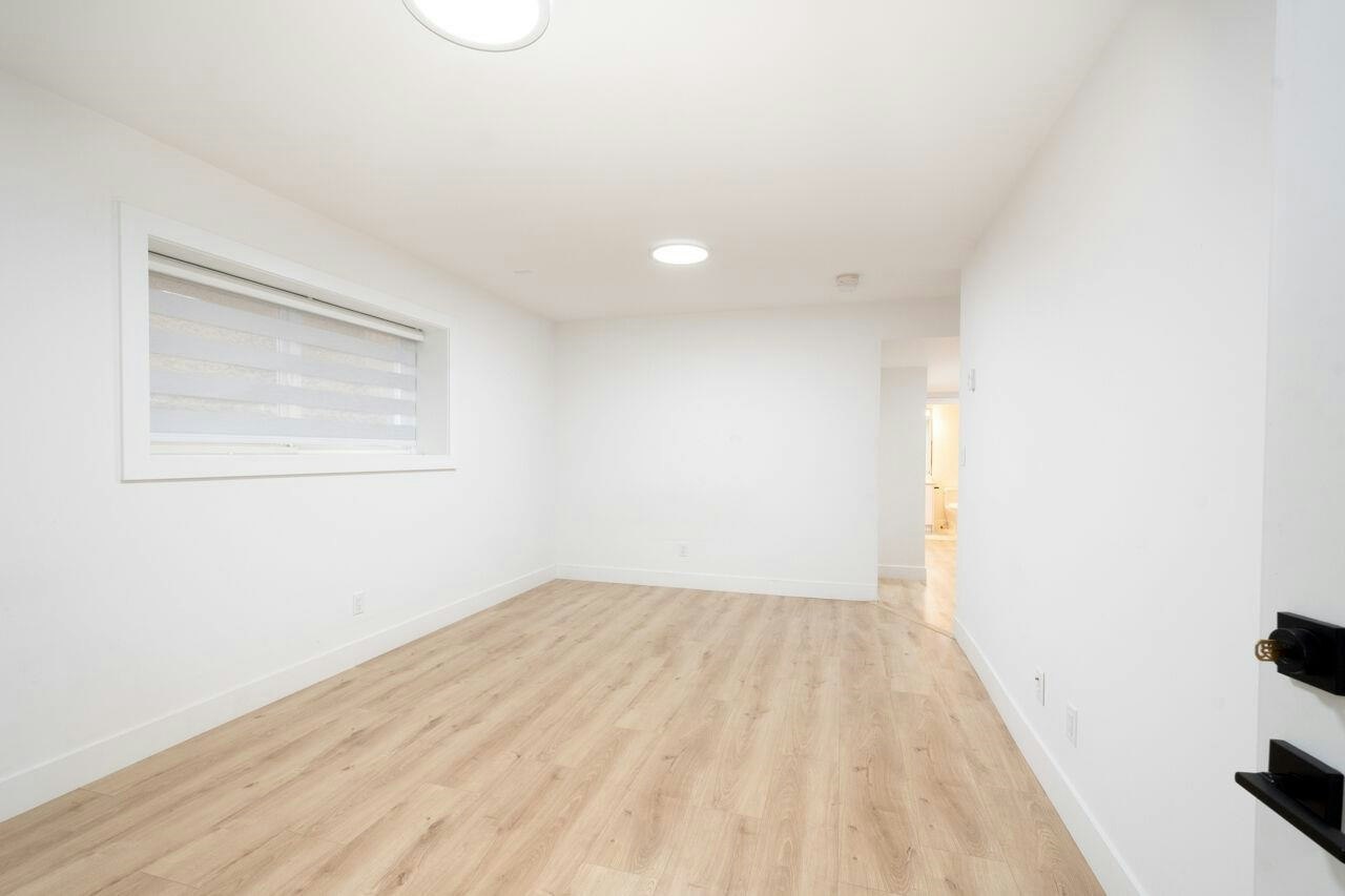 Lower Suite-7137 204a Street, Langley, BC, V2Y 3S7 - 7