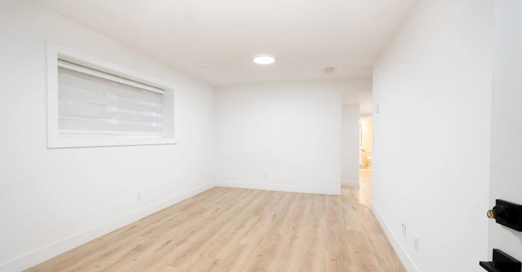 Lower Suite-7137 204a Street, Langley, BC, V2Y 3S7 - 7