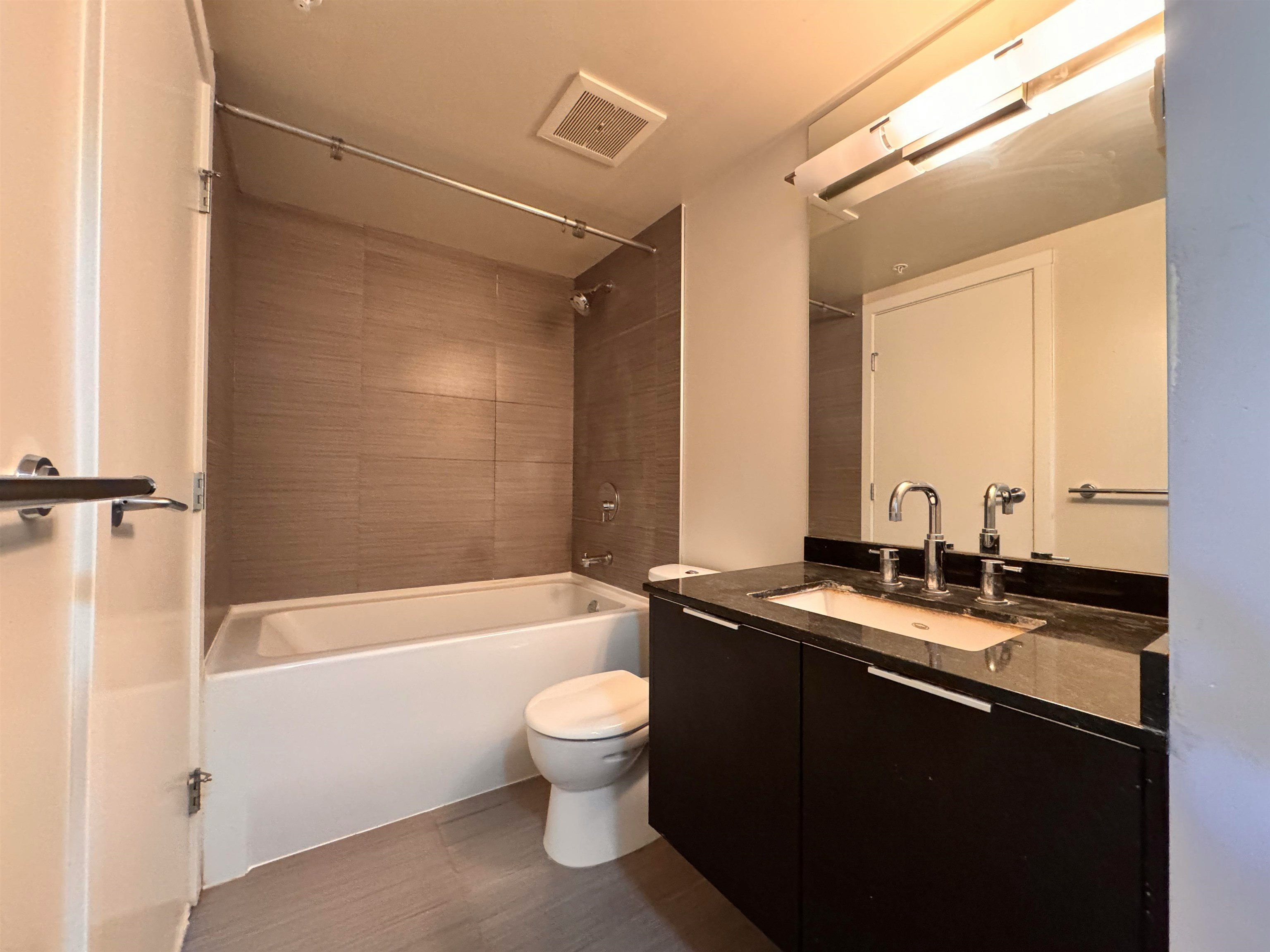 511-1919 Wylie Street, Vancouver, BC, V5Y 0E7 - 12