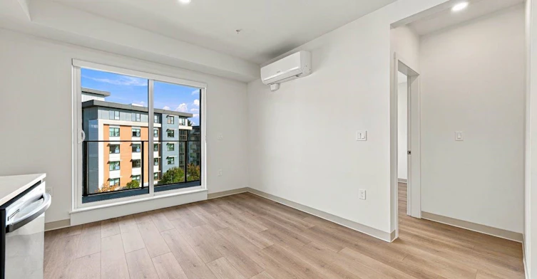 525-1529 Oxford Street, North Vancouver, BC, V7J 0G2 - 4