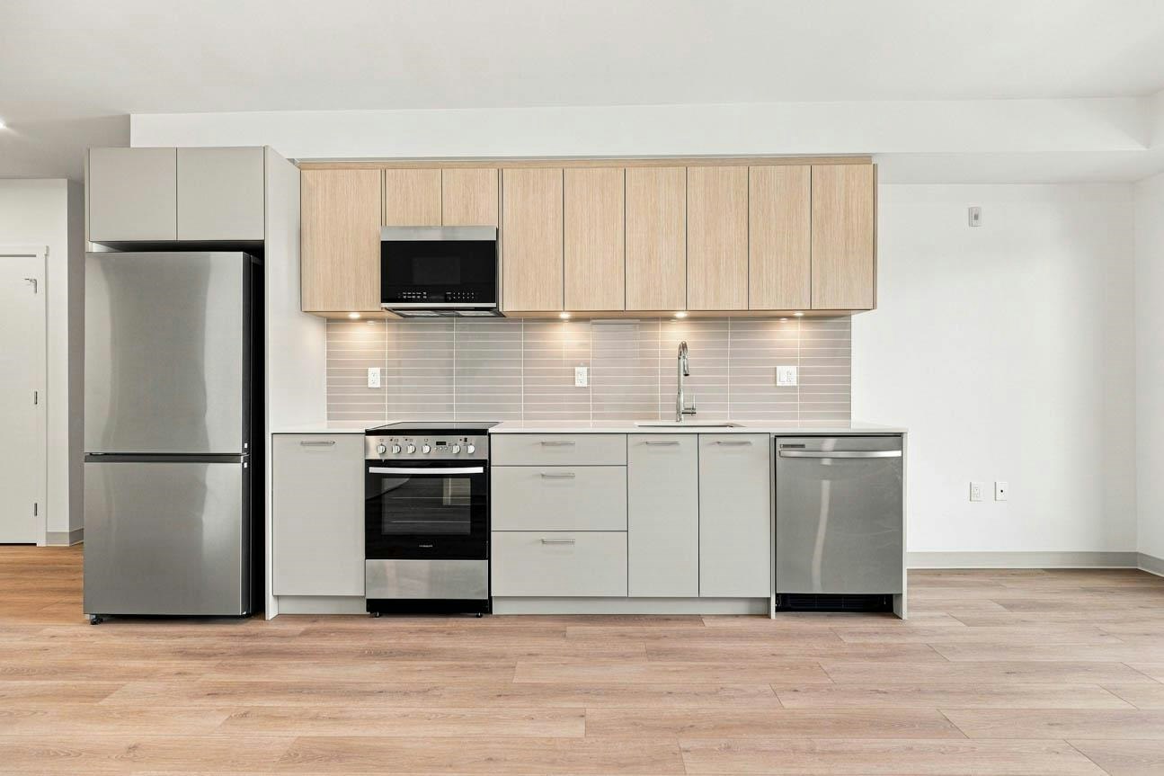 525-1529 Oxford Street, North Vancouver, BC, V7J 0G2 - 3