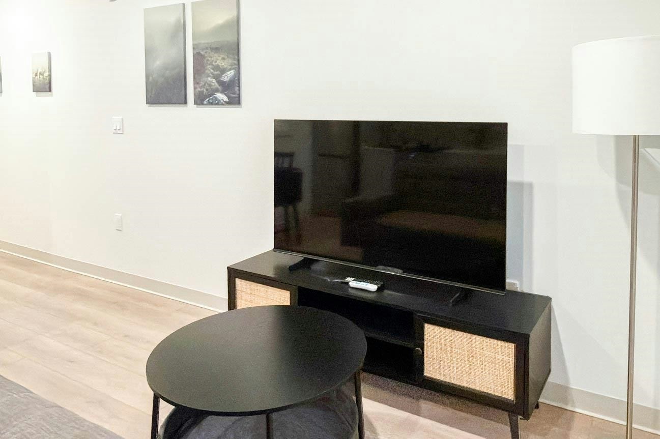 611-1529 Oxford Street, North Vancouver, BC, V7J 0G2 - 4