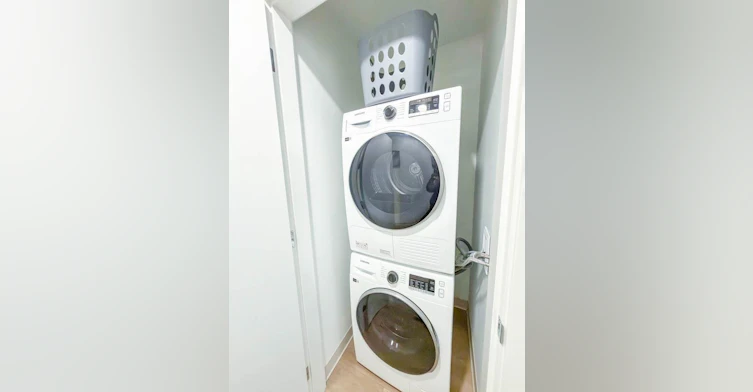 611-1529 Oxford Street, North Vancouver, BC, V7J 0G2 - 9