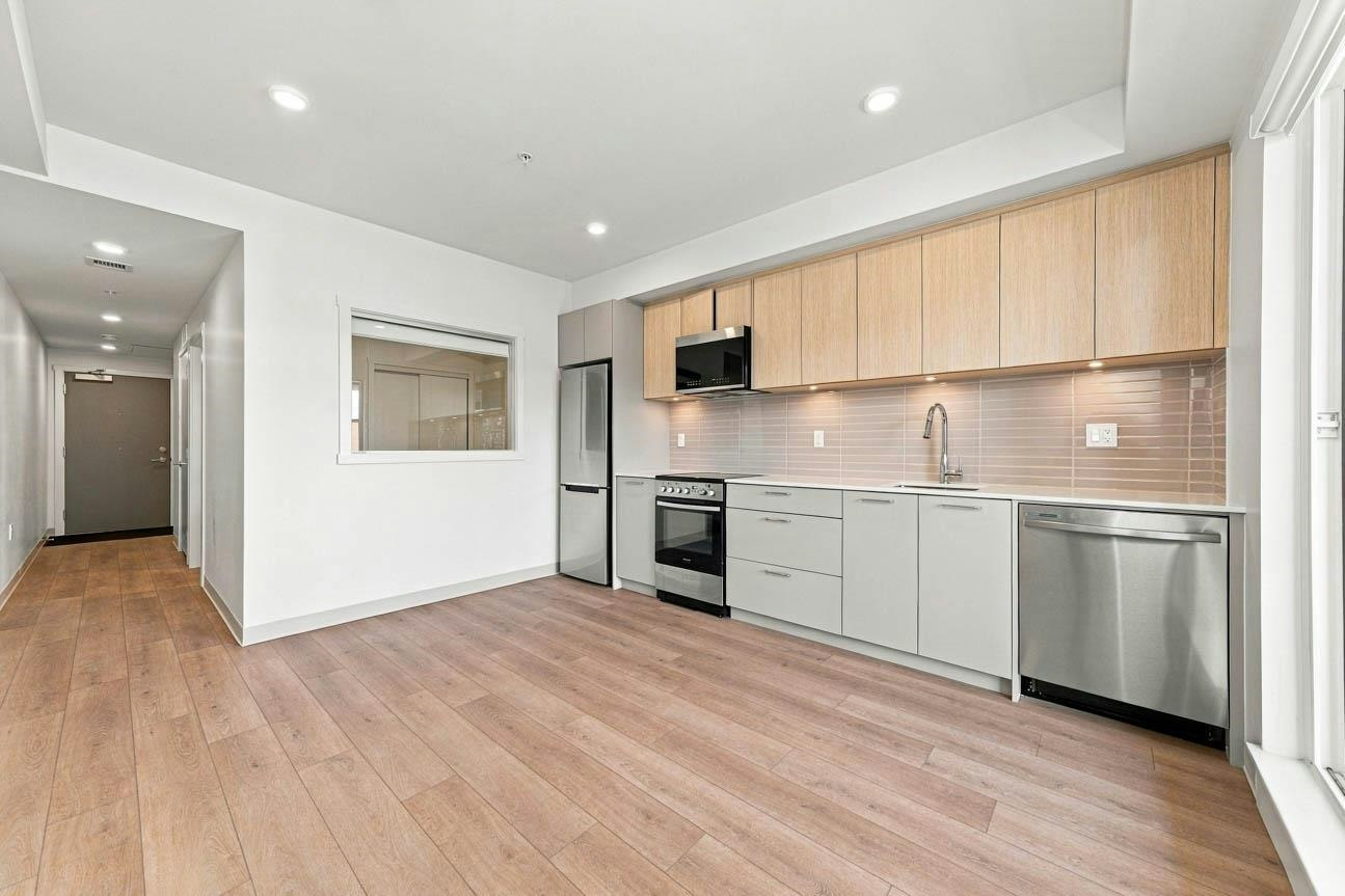 502-1529 Oxford Street, North Vancouver, BC, V7J 0G2 - 3