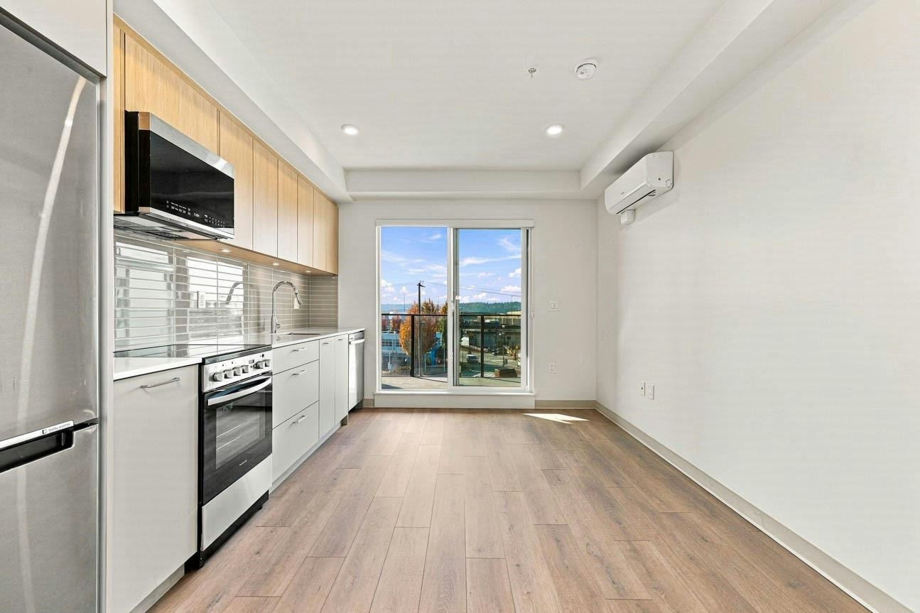 512-1529 Oxford Street, North Vancouver, BC, V7J 0G2