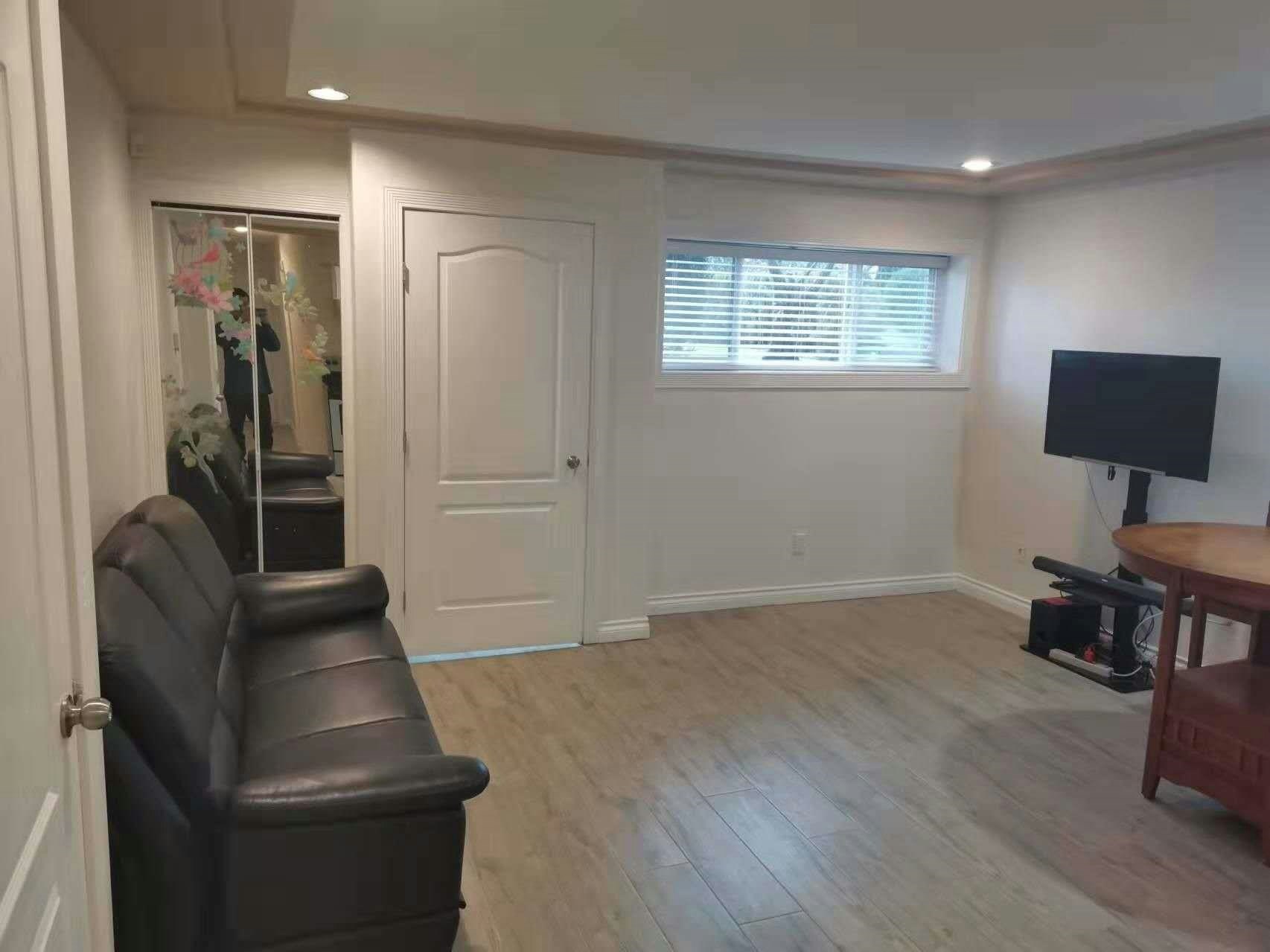 5227 Chesham Street, Burnaby, BC, V5H 2L1 - 2