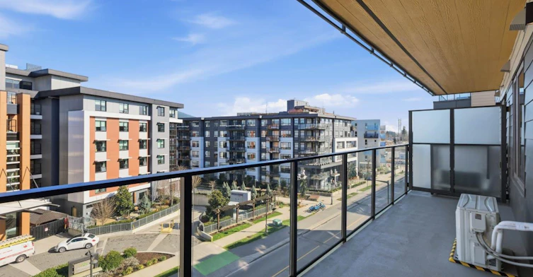424-1529 Oxford, North Vancouver, BC, V7J 0G2
