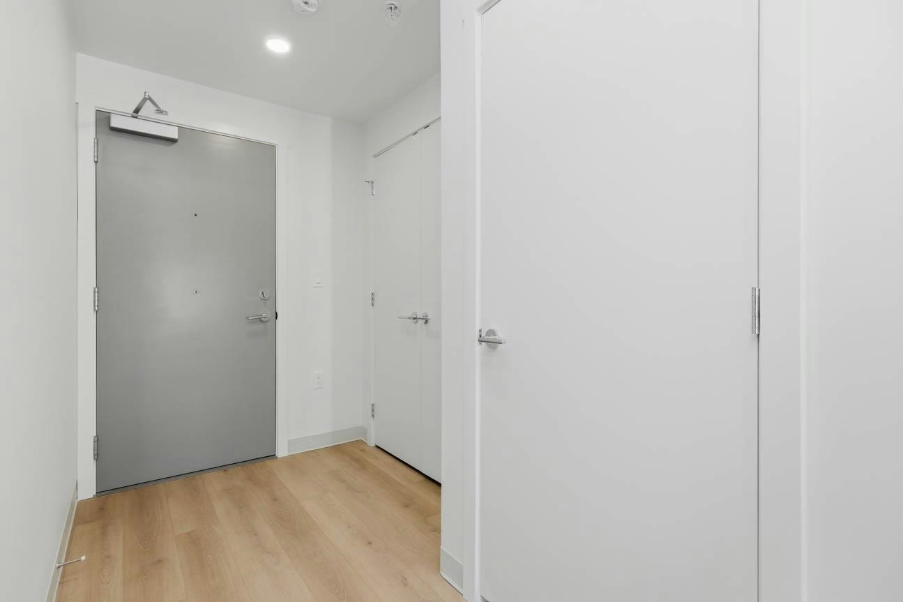 424-1529 Oxford, North Vancouver, BC, V7J 0G2 - 3