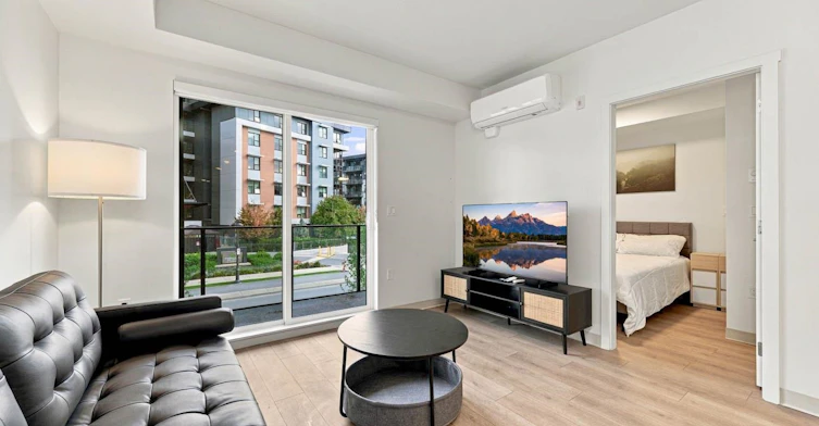 224-1529 Oxford, North Vancouver, BC, V7J 0G2