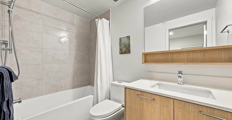 224-1529 Oxford, North Vancouver, BC, V7J 0G2 - 3