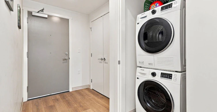 224-1529 Oxford, North Vancouver, BC, V7J 0G2 - 8