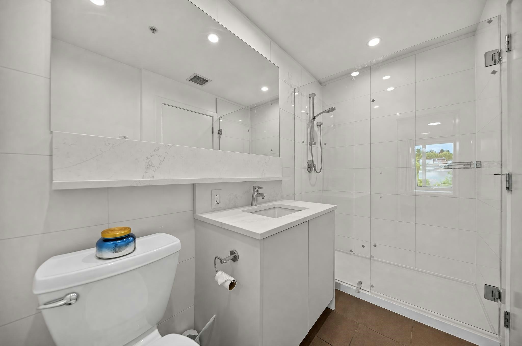 506-221 E 3rd, North Vancouver, BC, V7L 1E7 - 20