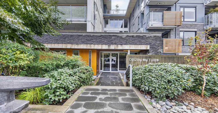 506-221 E 3rd, North Vancouver, BC, V7L 1E7